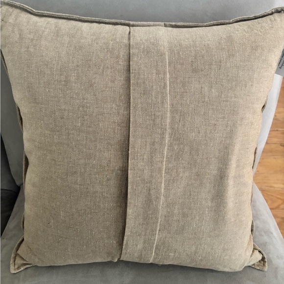 NWT Pottery Barn French Bulldog Throw Pillow and Cover Christmas Frenchie $68 - Picture 7 of 8